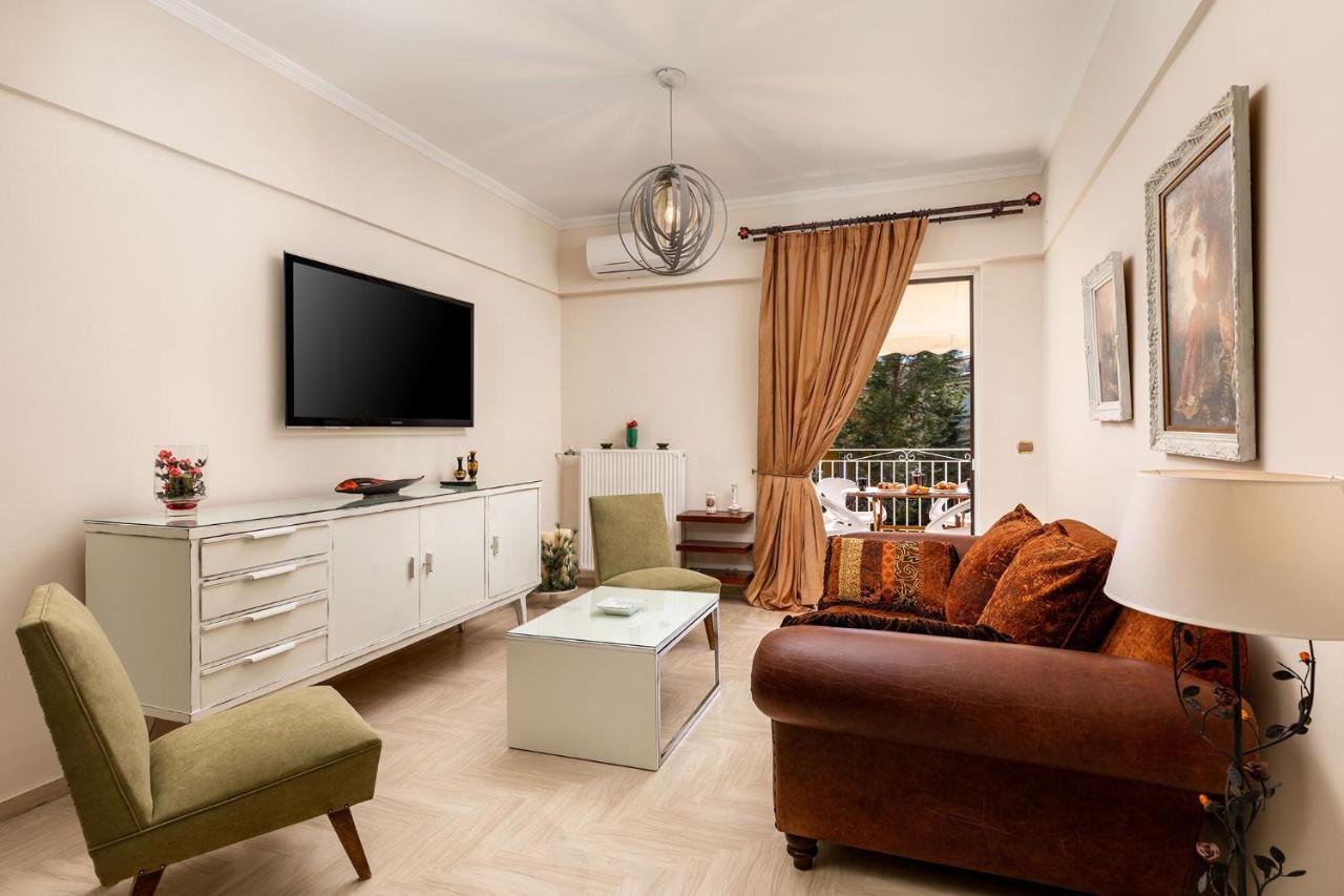 Damoros Corfu (city)